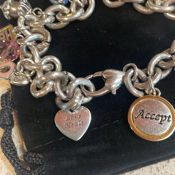 Brighton Retired 2006 Power of Pink Silver Charm Bracelet EUC - Picture 8 of 9